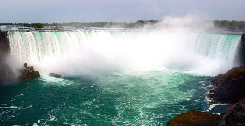 Tripps Worldwide Reviews Highlights Of Niagara Falls